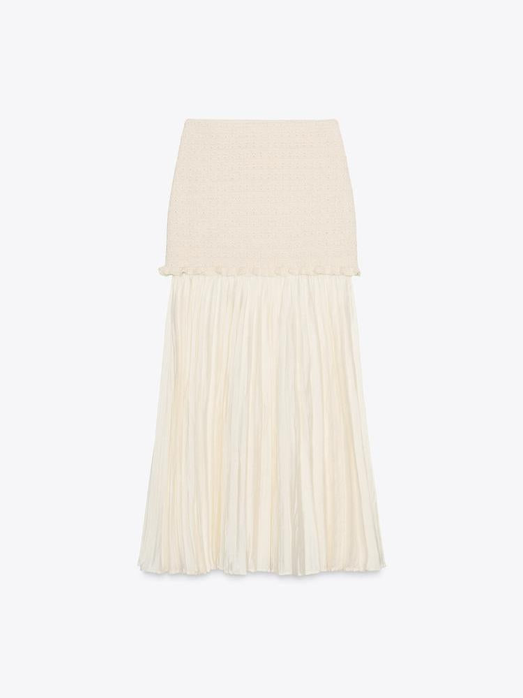Knitted Tube Top & High Waist Pleated Skirt