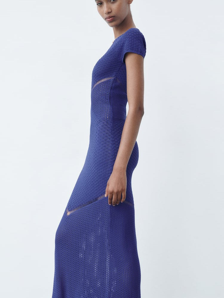 V Neck Knit Dress with Chain