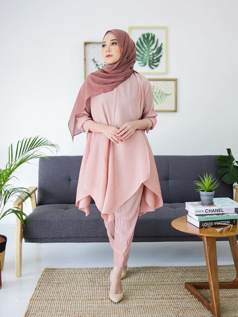 Turtle Neck Pleated Coord Set