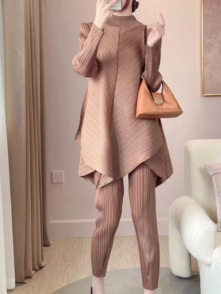 Turtle Neck Pleated Coord Set