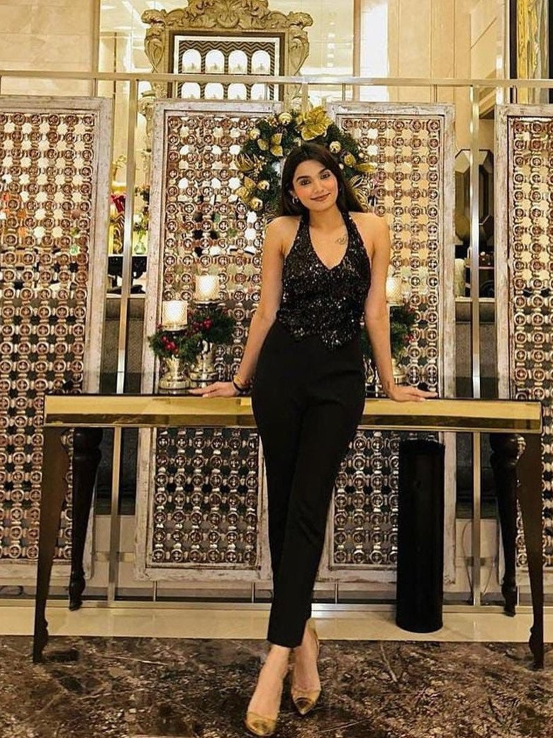 Halter Neck Sequins Jumpsuit