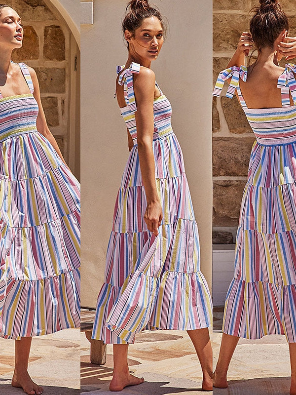 Smocked Floral Print Spaghetti Strap Dress