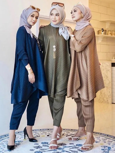 Turtle Neck Pleated Coord Set