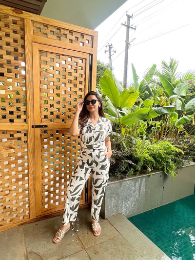 Abstract Print Top with Cargo Pants Coord Set