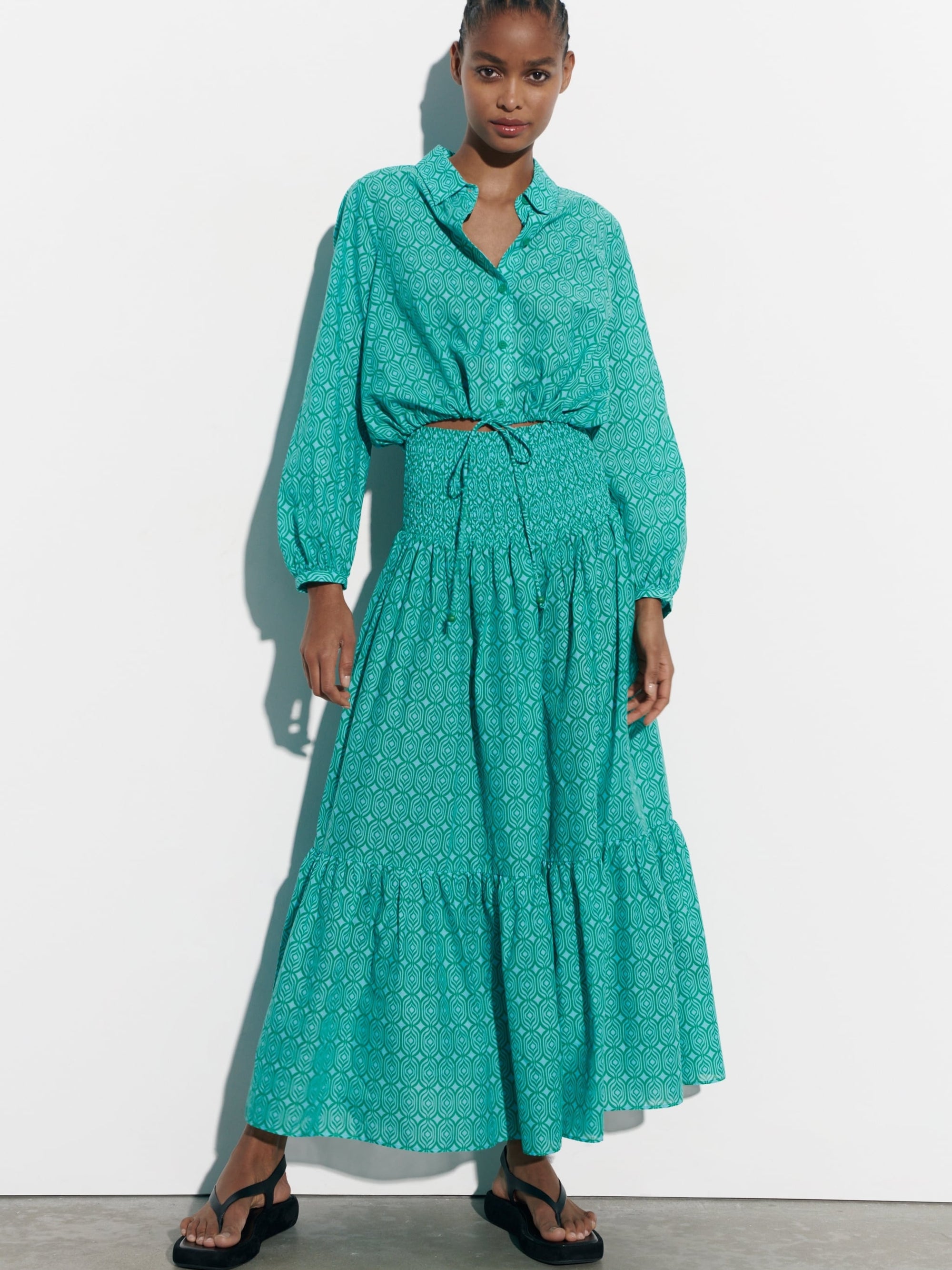 Printed Shirt Top & Elastic Waist Skirt Coord Set