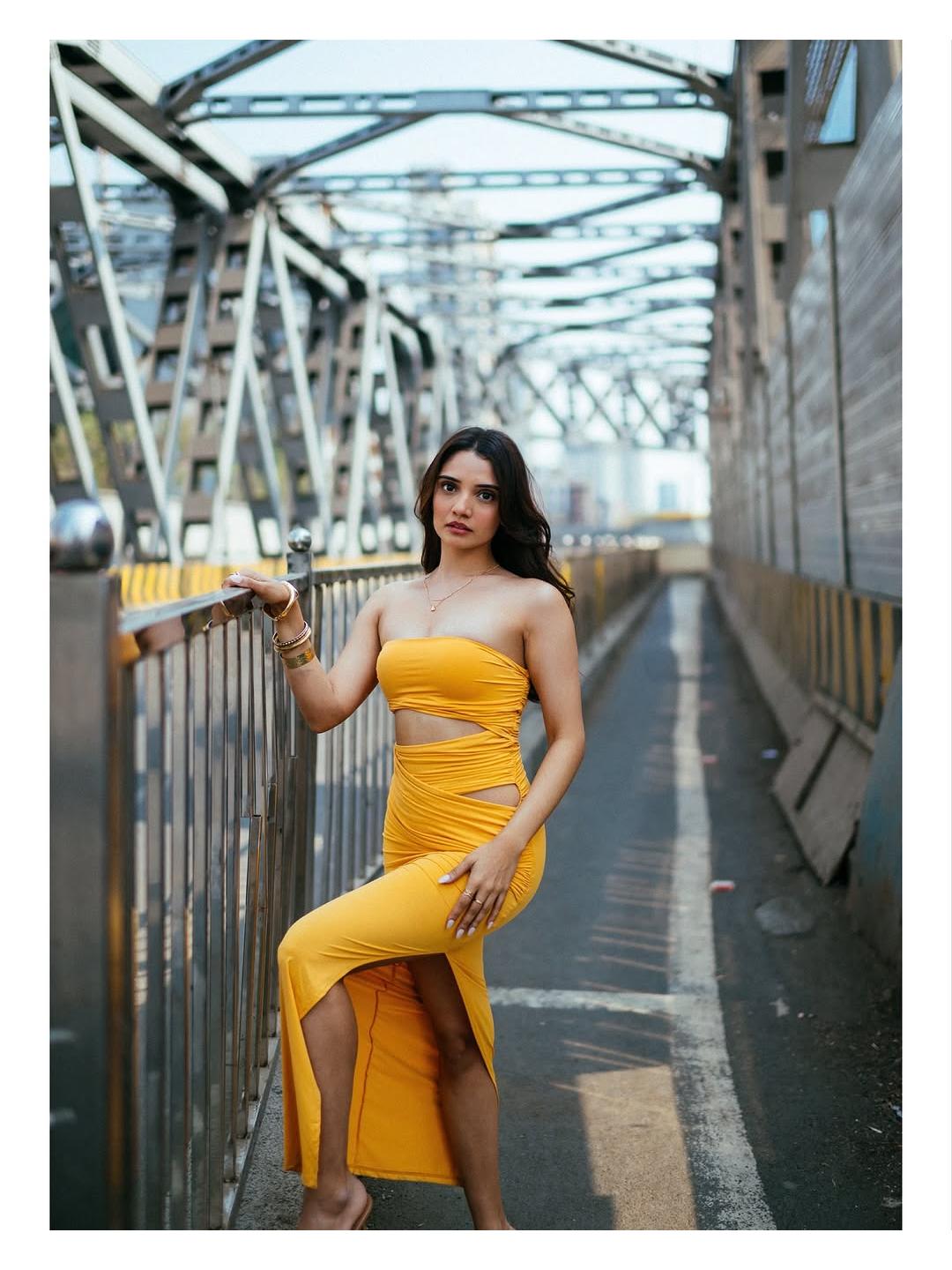 Hollow Out Tube CutOut Slit Dress