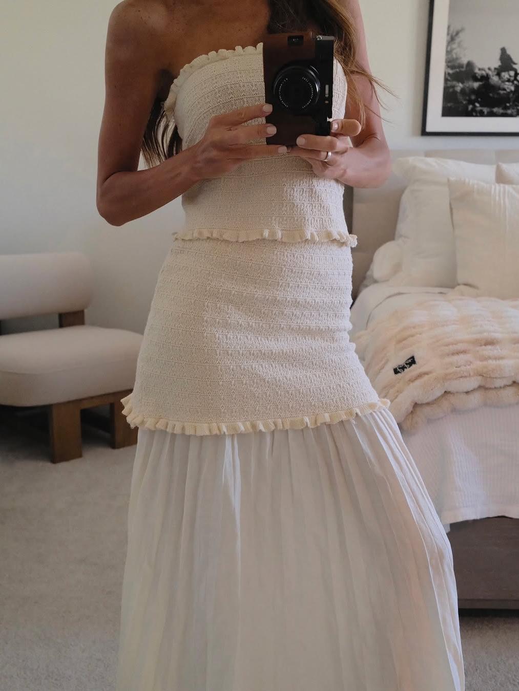 Knitted Tube Top & High Waist Pleated Skirt