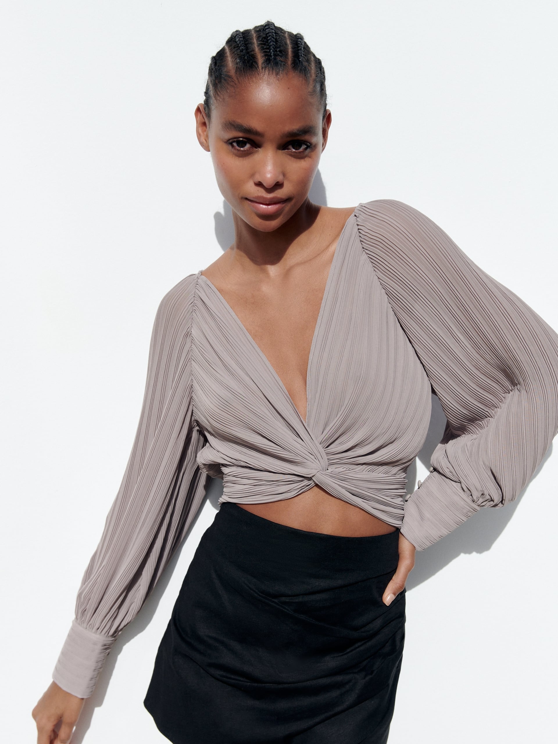 Lantern Sleeves Grey V Neck Pleated Top