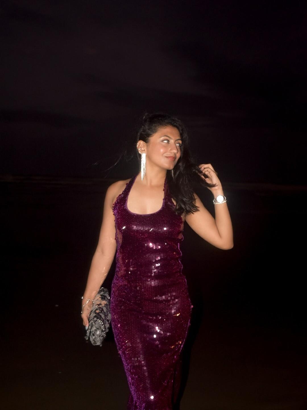 Burgundy Halterneck Sequins Slit Dress