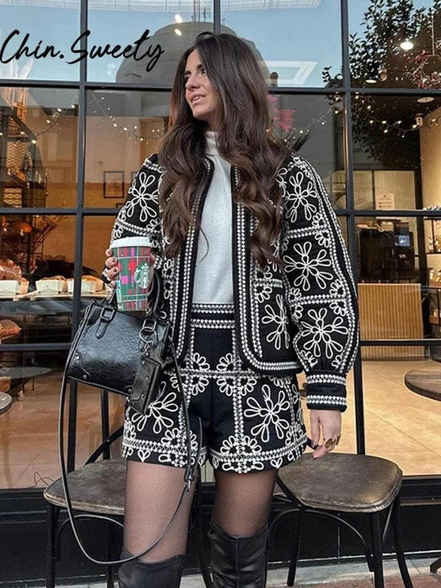 Printed Lantern Sleeves Jacket & Shorts Coord Set