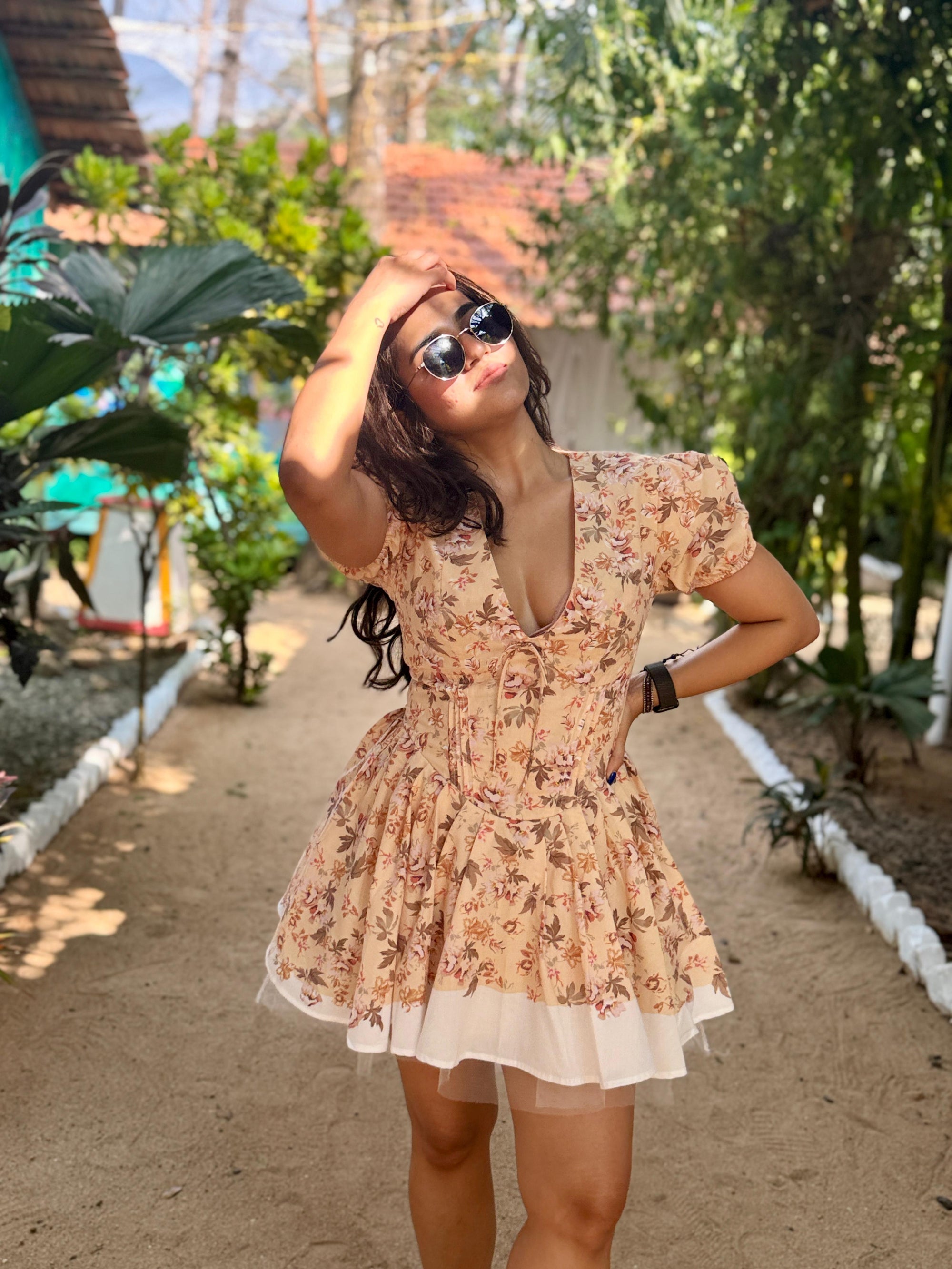Floral Printed V Neck Flare Short Dress Floral Printed V Neck Flare Short Dress