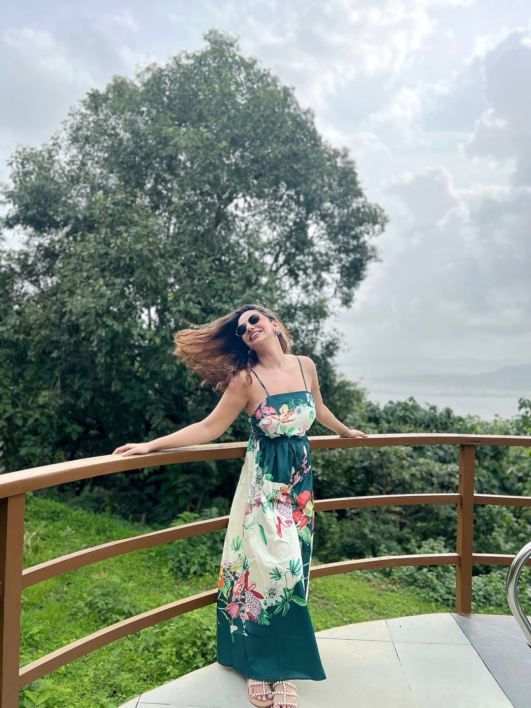 Spaghetti Strap Tropical Print Green Sundress