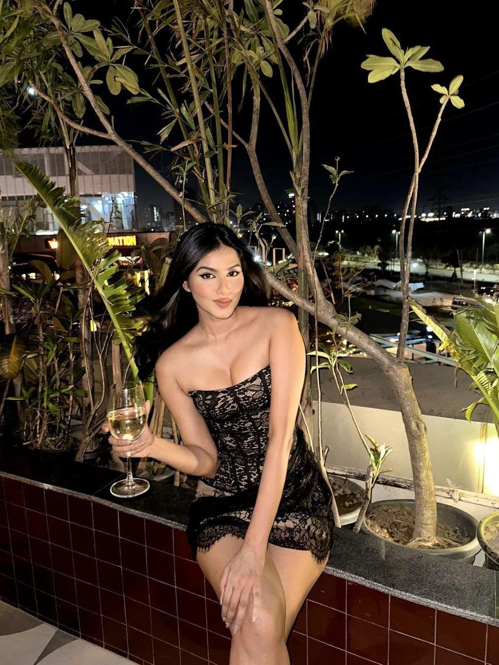 Black Off Shoulder Lace Boning Corset Tube Dress