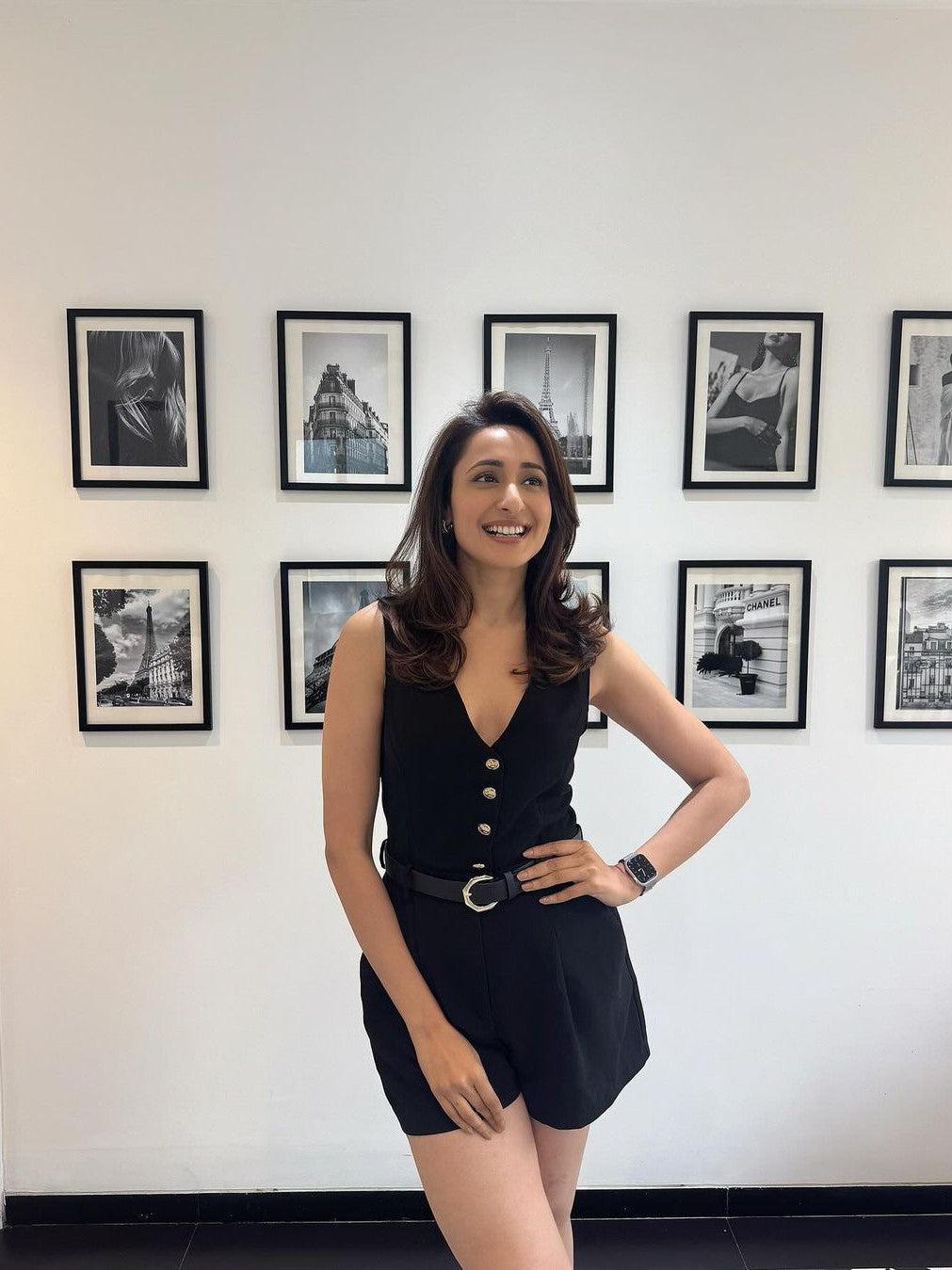 Sleeveless V Neck Romper With Belt