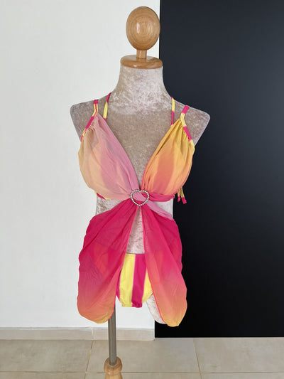 Halterneck Applique 3 Piece Bikini Swimsuit Set