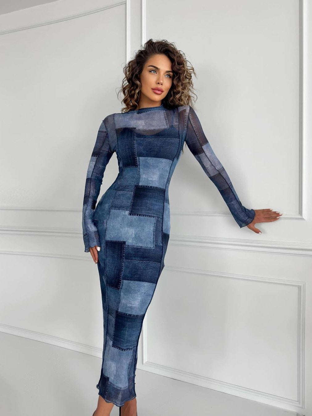 Turtle Neck Tulle Dress