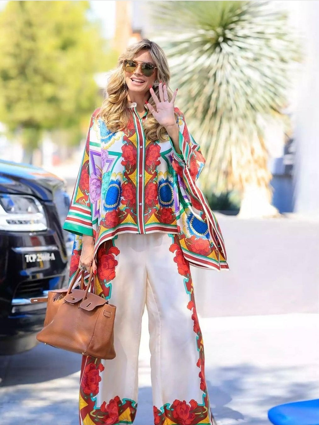 floral batwing top