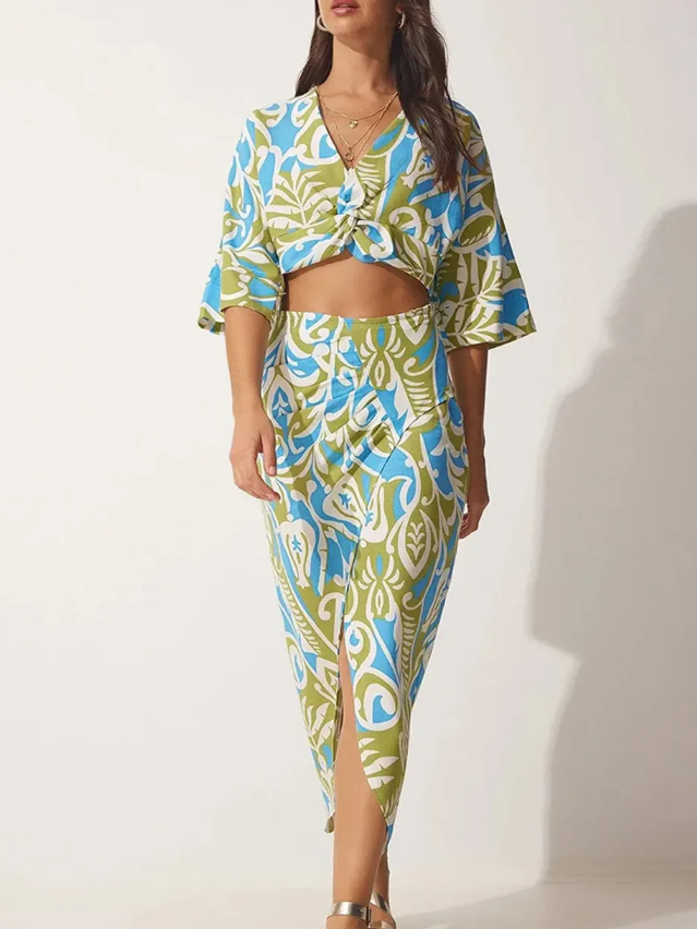 Floral Print Twisted Crop Top & Skirt Coord Set