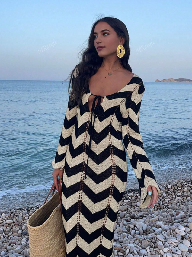 Printed Tie-Up Neck Long Sleeves Maxi Dress
