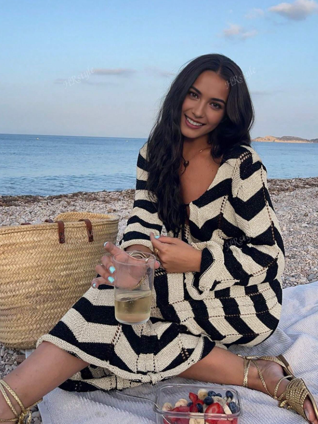 Printed Tie-Up Neck Long Sleeves Maxi Dress