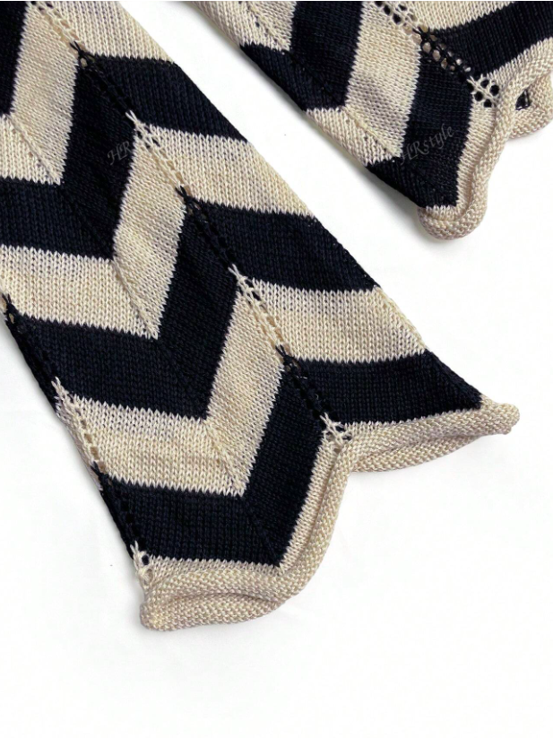 Printed Tie-Up Neck Long Sleeves Maxi Dress