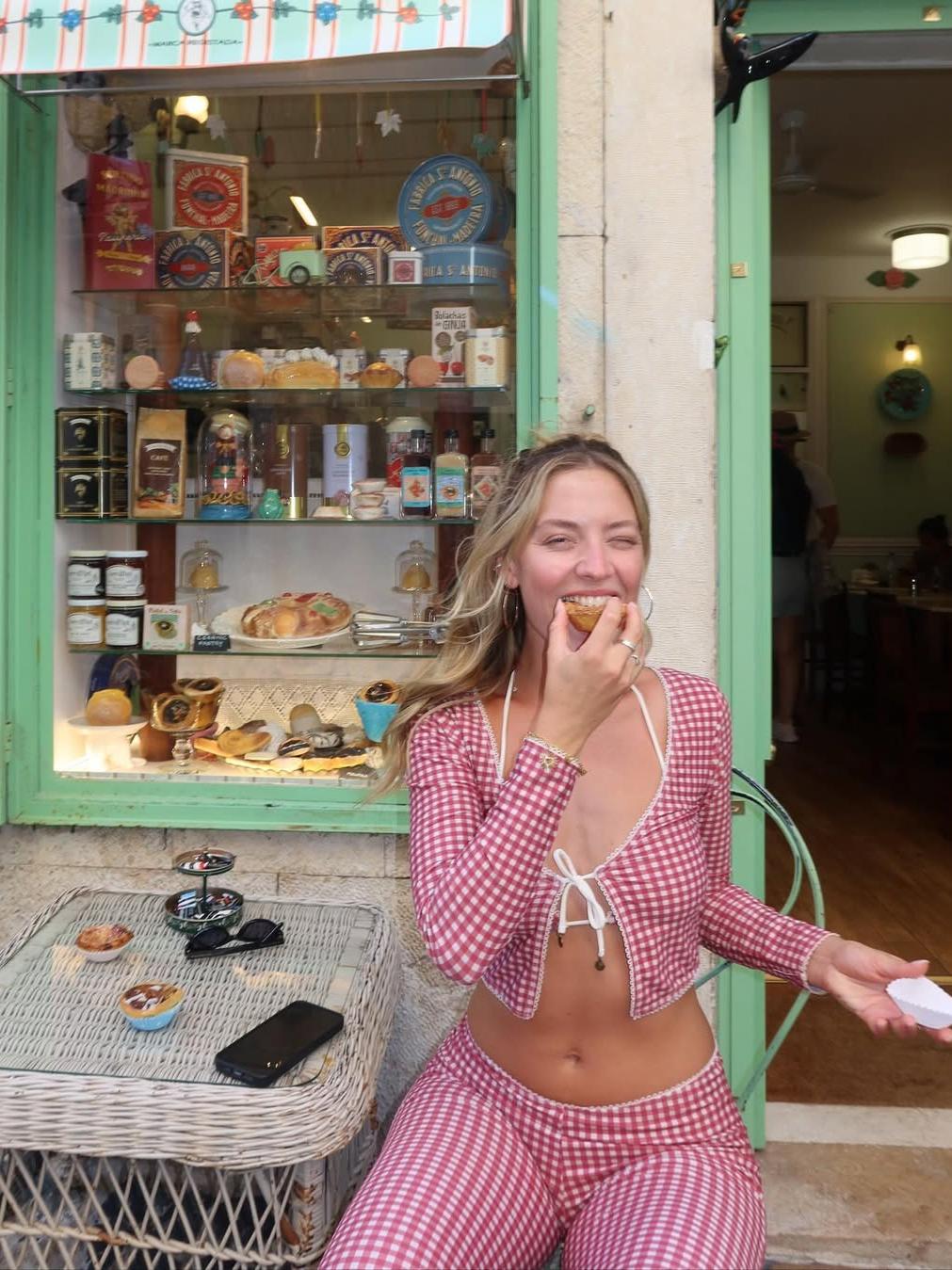 Gingham Print Tie Front Crop Top & Low Waist Capri Pants Coord Set