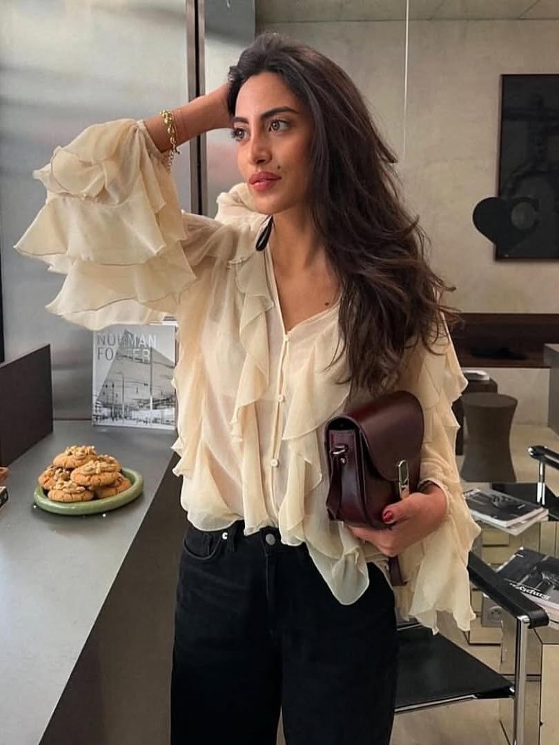 Ruffles V Neck Full Sleeve Top