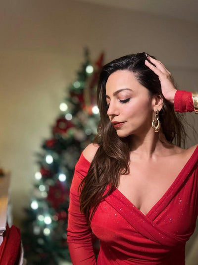 Red Off Shoulder Sheath Pleated Dress