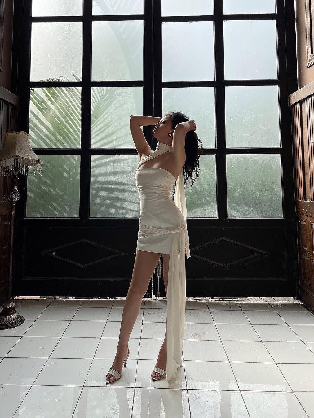 Drapped Bodycon Tube Ribbon Short Dress