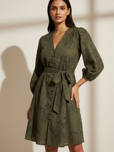 EXCLUSIVES green short cotton dress with belt and eyelet embroidery.