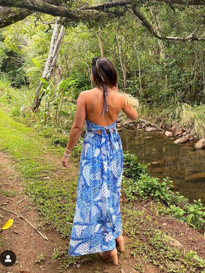 Paisley Print Halterneck Backless Maxi Dress Paisley Print Halterneck Backless Maxi Dress