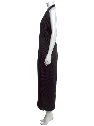 Black Halter Neck Pleated Backless Dress