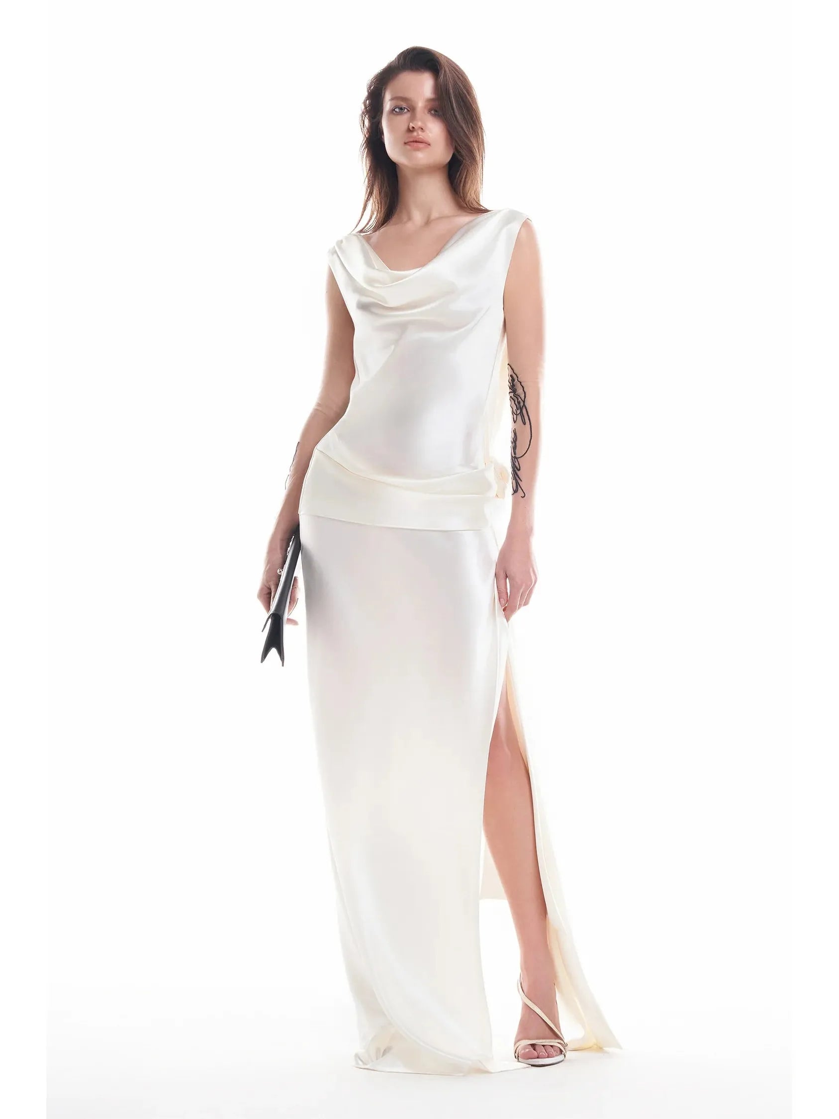 3d Rose Applique Backless Slit Maxi Dress