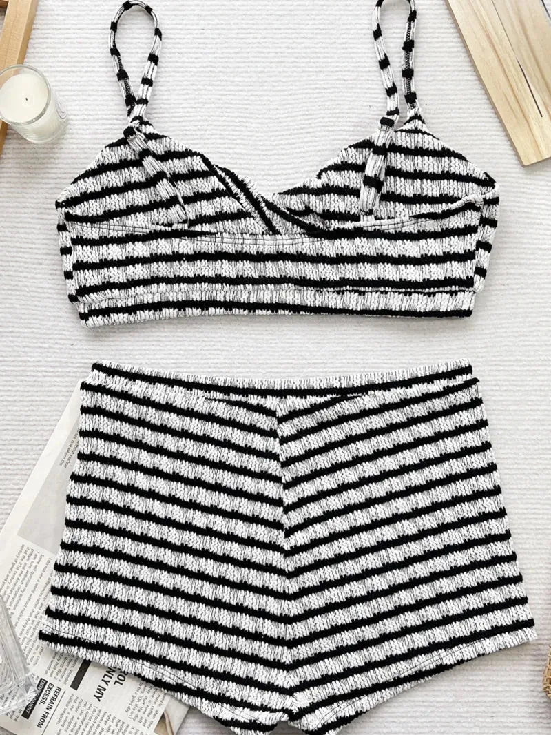 Black And White Contrast Bikini Two Piece Swimsuit Set