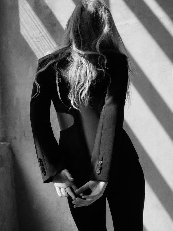 Lapel Collar Cutout Blazer