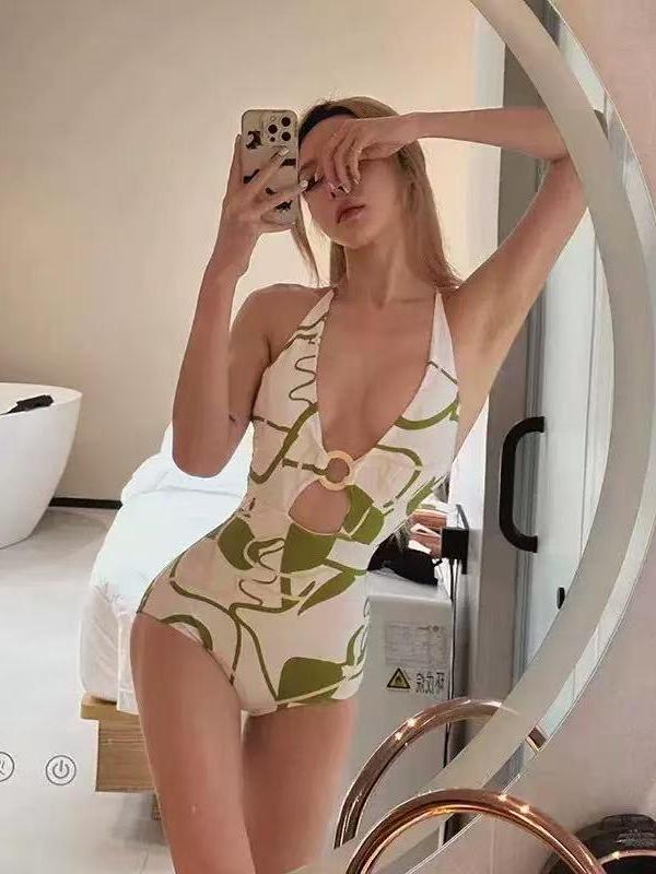 O‑Ring Cut‑Out One‑Piece Swimsuit