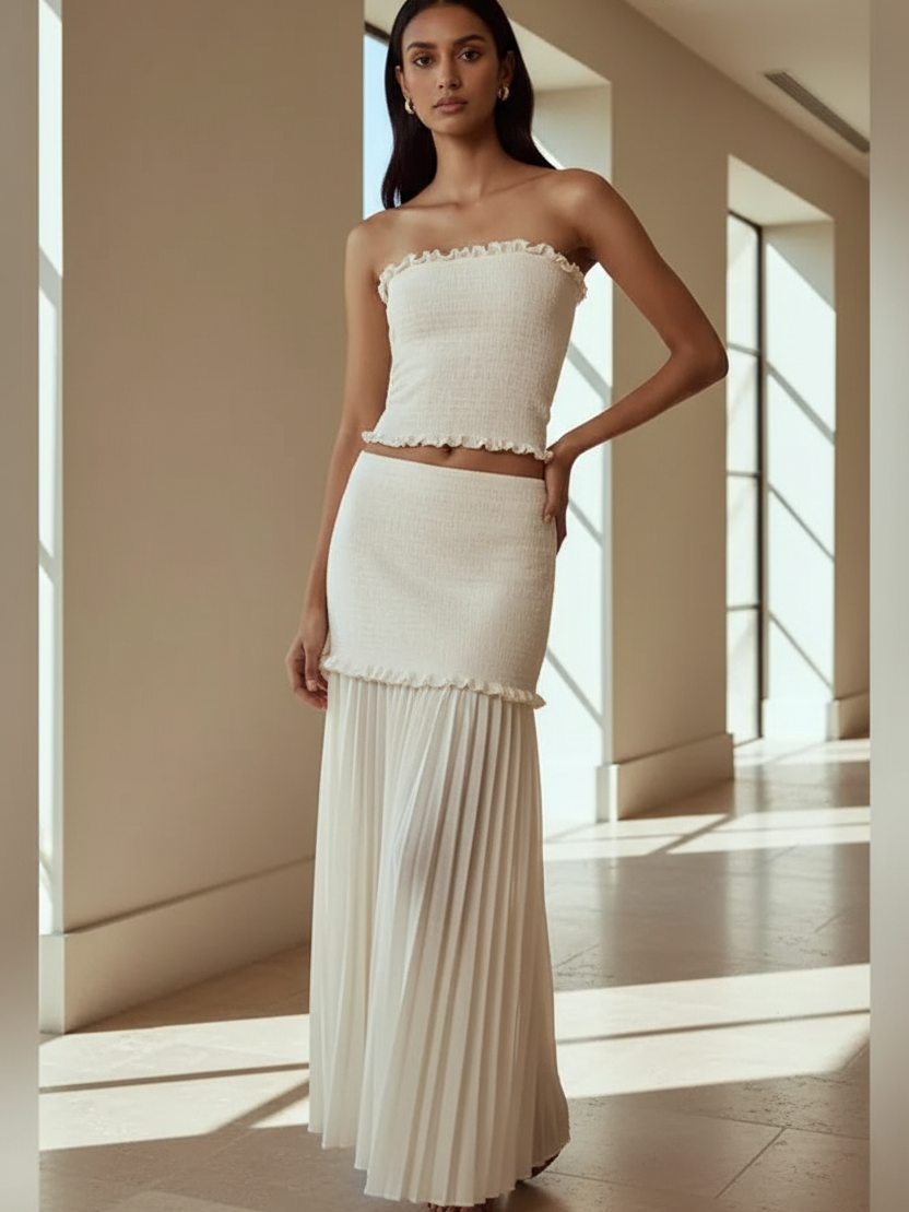Knitted tube top & high-waist pleated skirt two-piece set in white by Exclusives, COMBO SETS ON SALE