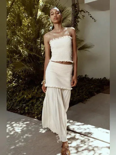 Knitted Tube Top & High Waist Pleated Skirt