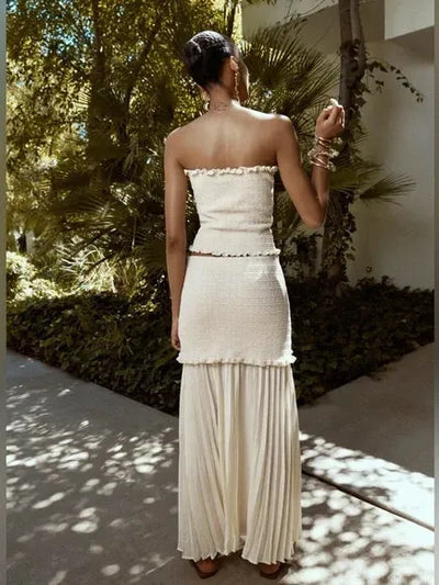 Knitted Tube Top & High Waist Pleated Skirt