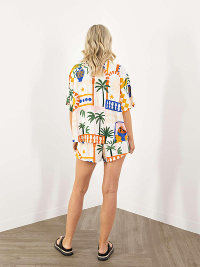 Geometric Print Tie-Up Top & Shorts Coord Set Set