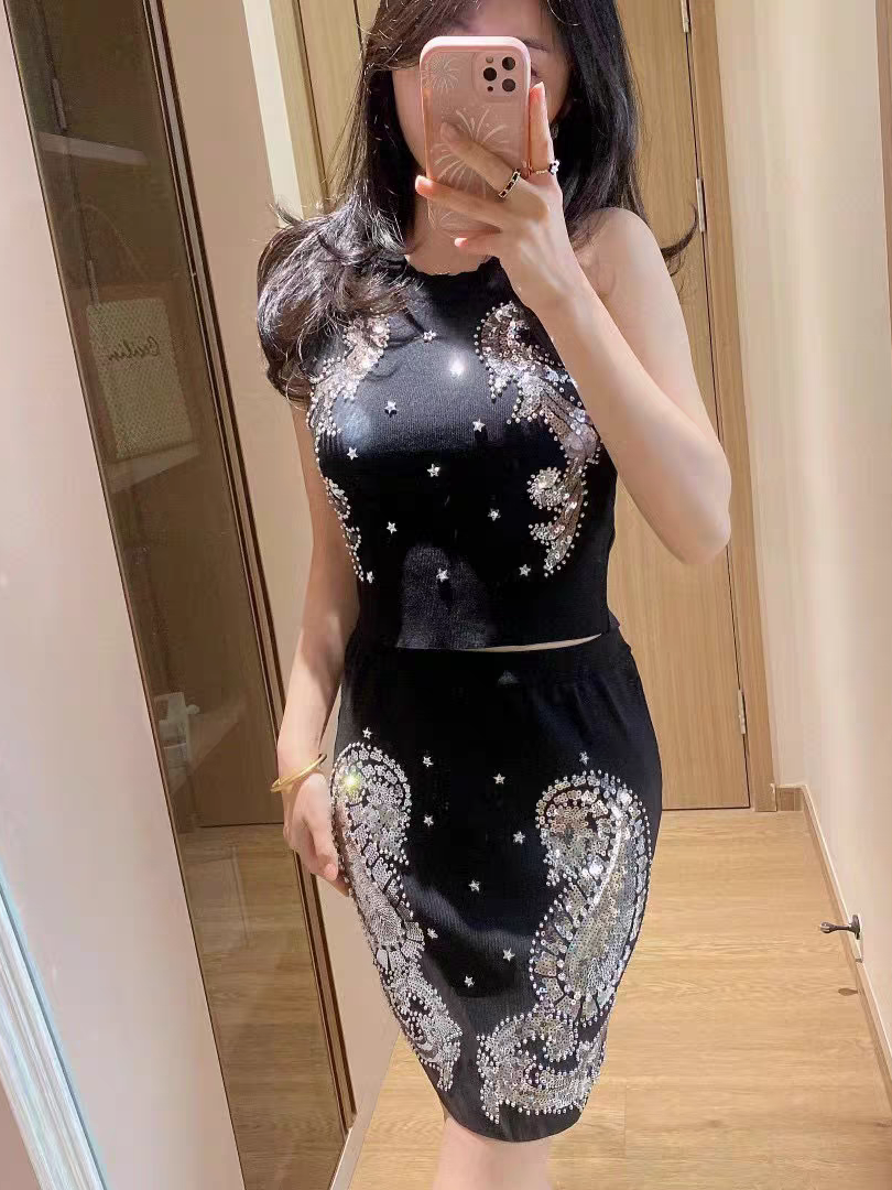 Paisley Sequined Embroidred Turtle Neck Crop Top & Skirt Coord Set