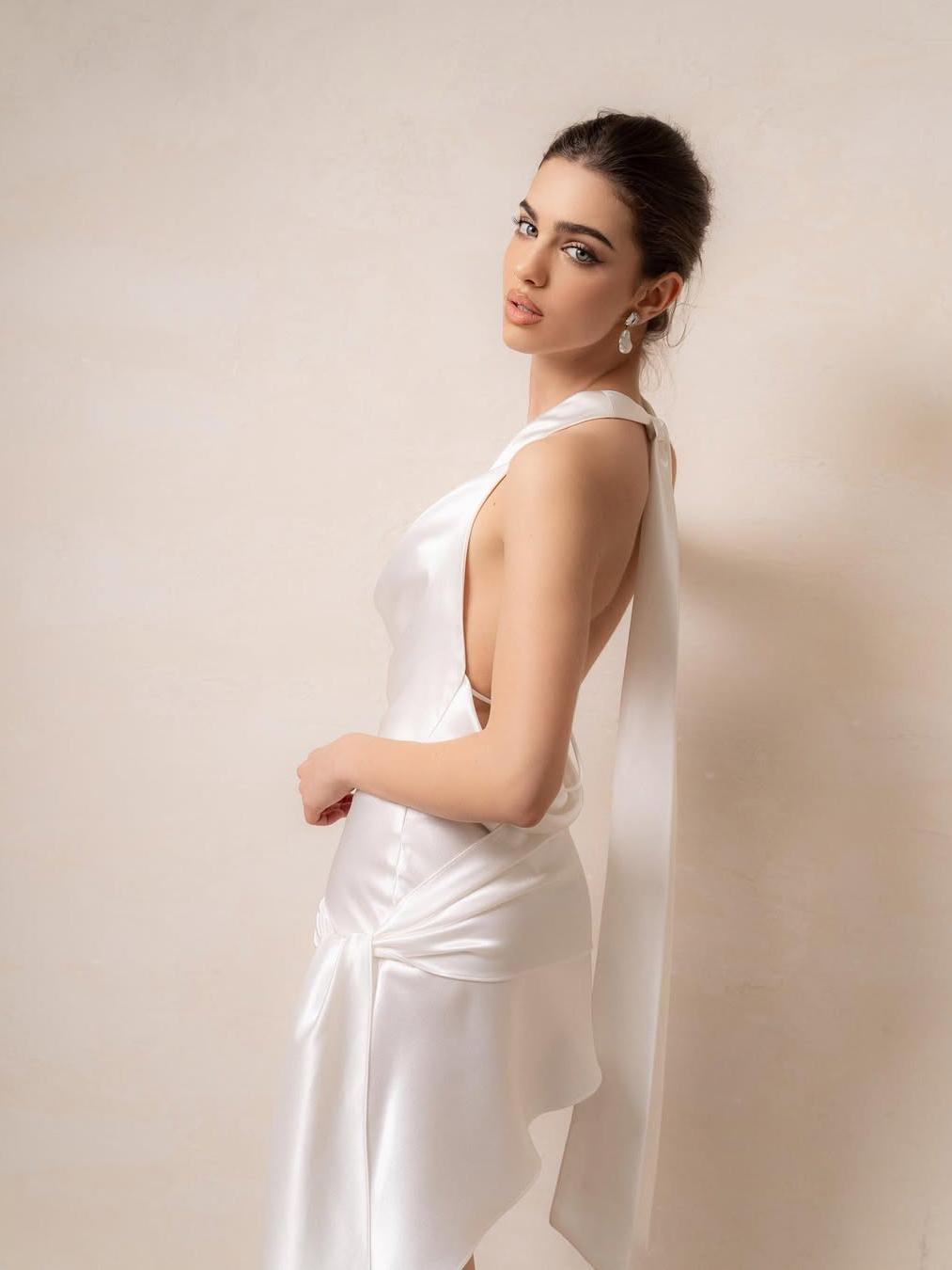 Applique Floral Satin Halterneck Cowl Neck Short Dress