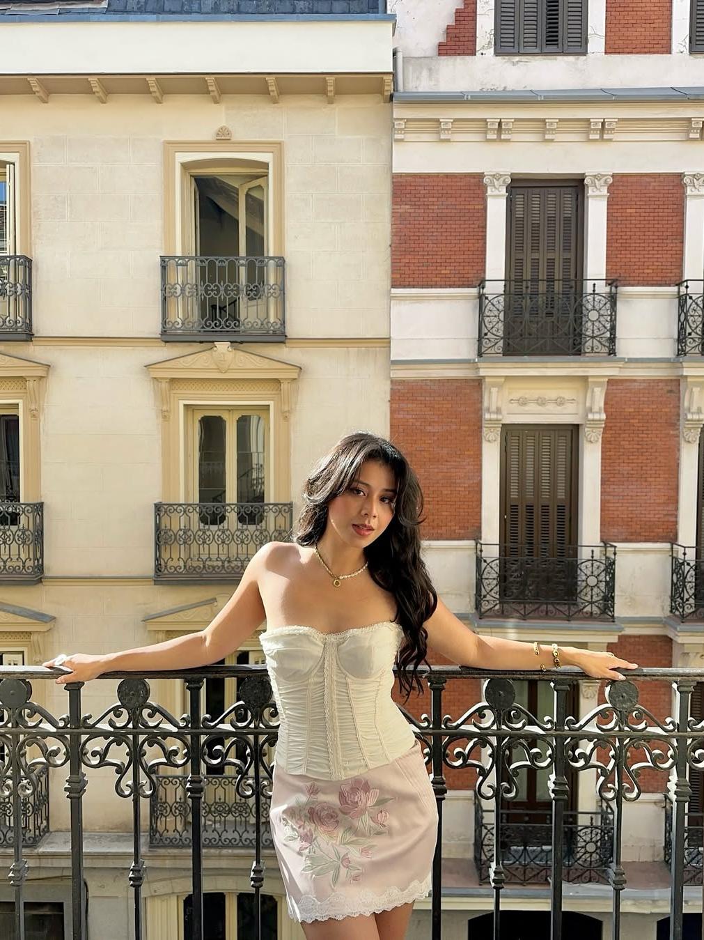 Ruffle Boning Corset Tube Top