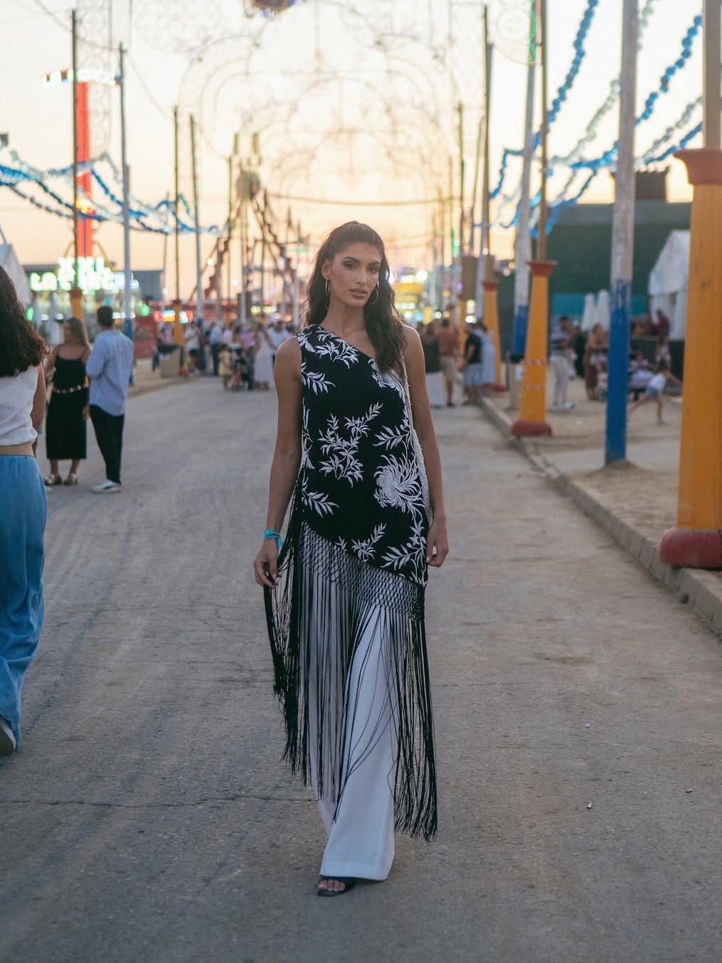 One Shoulder Asymmetric Embroidered Tassel Top