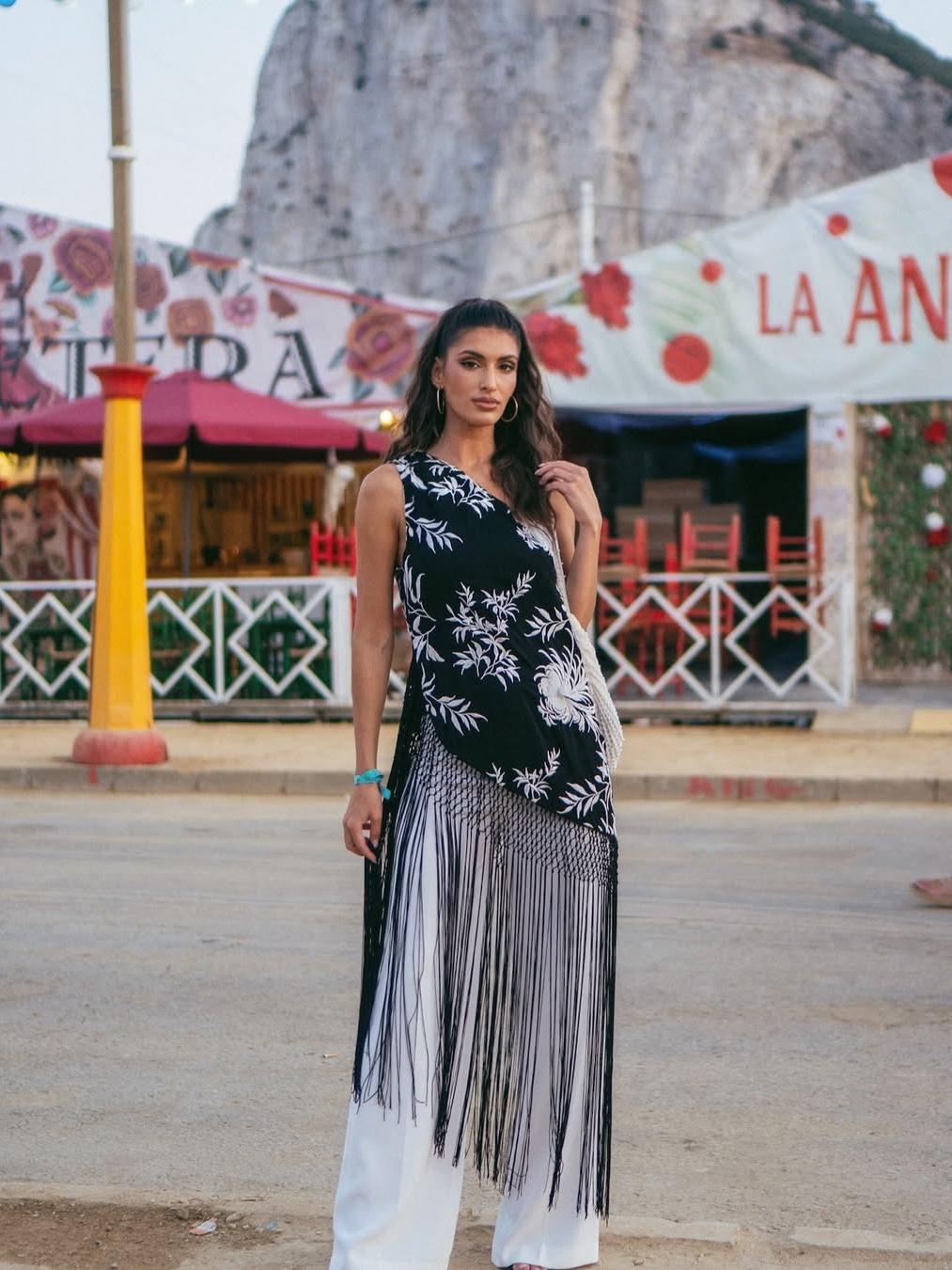 One Shoulder Asymmetric Embroidered Tassel Top