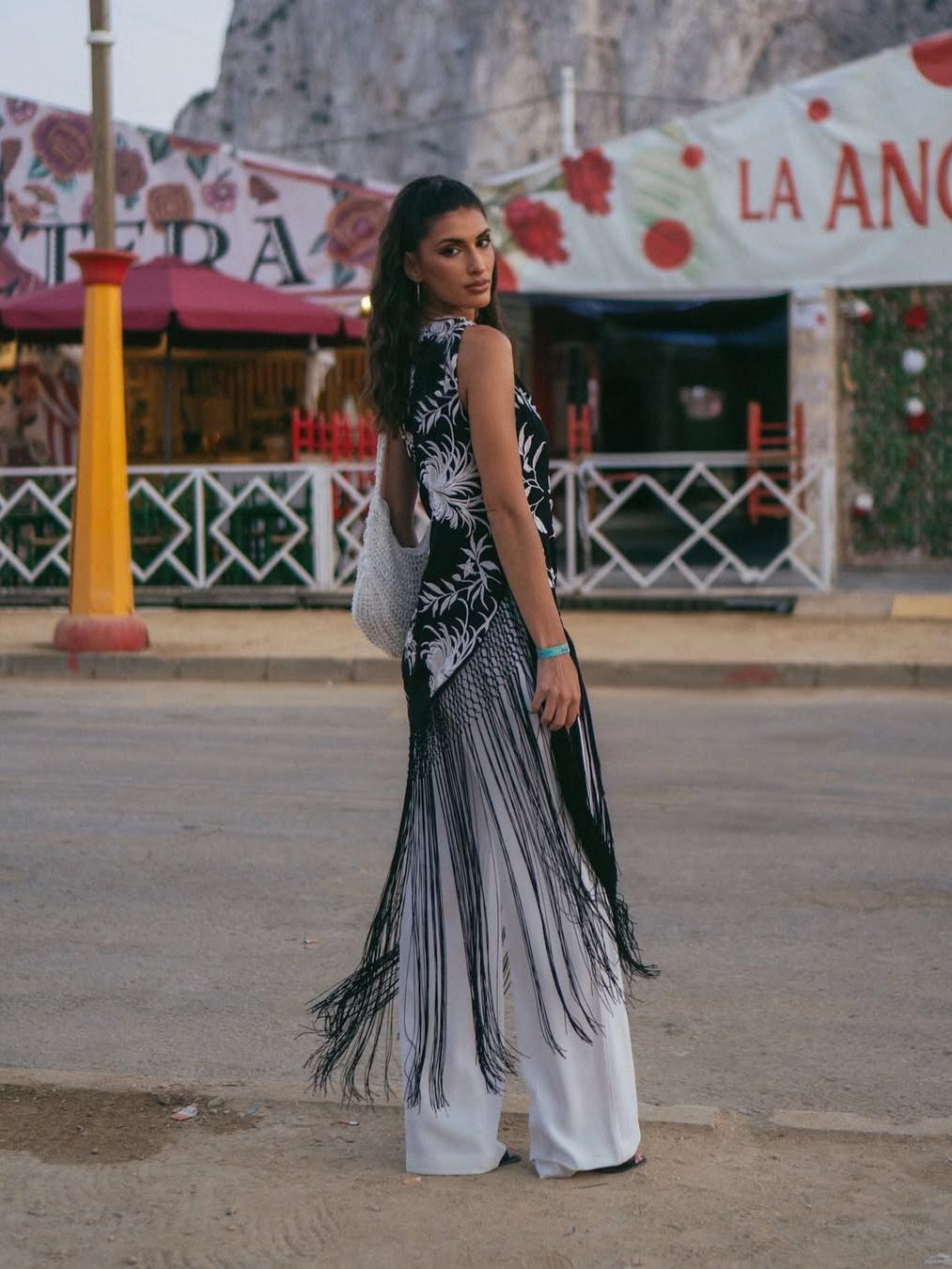 One Shoulder Asymmetric Embroidered Tassel Top