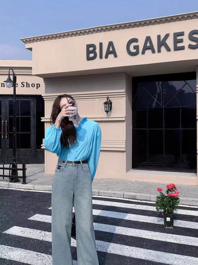 Ch  Print Wide Leg Denim Pants