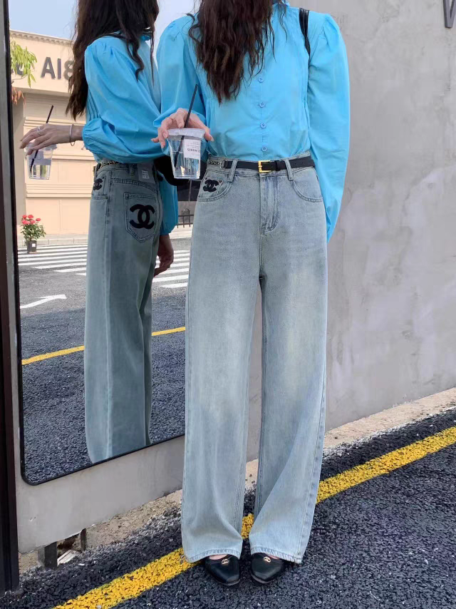 Ch  Print Wide Leg Denim Pants