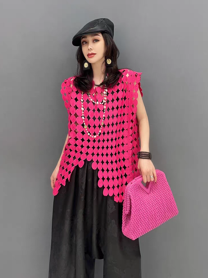 Coin Hollow CutOut Pattern Top