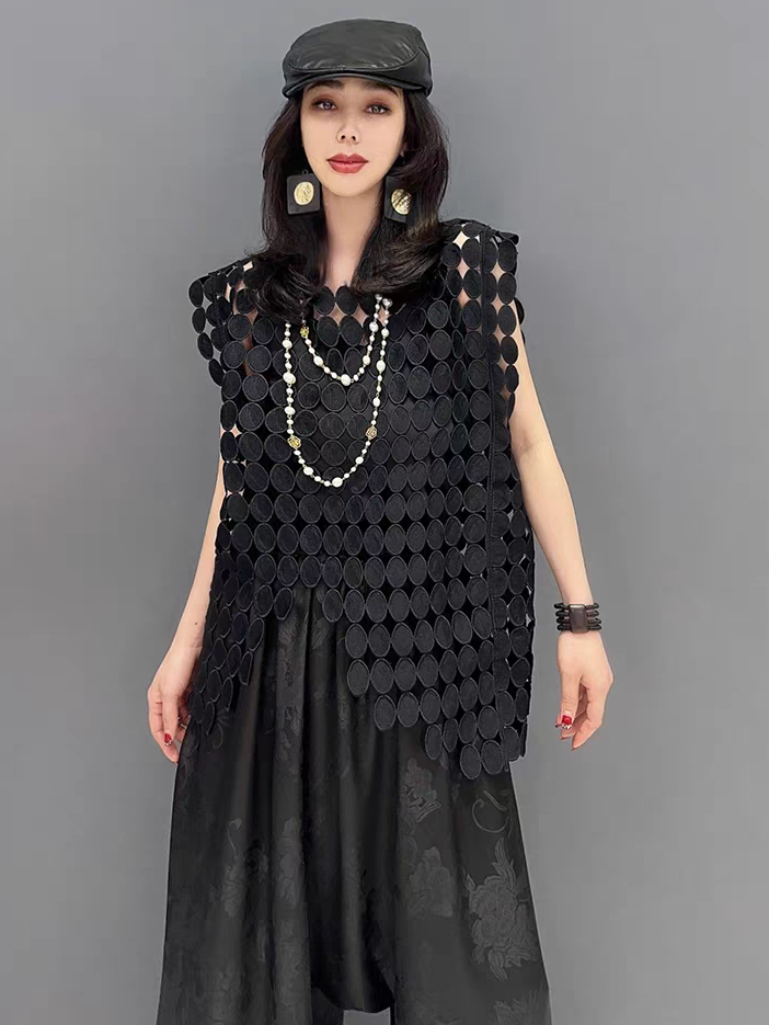 Coin Hollow CutOut Pattern Top